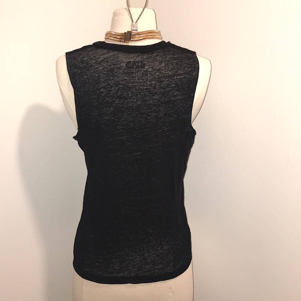 🥳SOLD!!!! ⭐️SLEEVELESS FORCE⭐️ - Picture 3 of 5